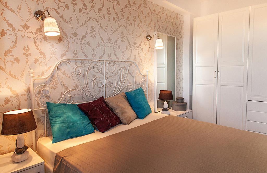 Bruno Summerland Apartment *